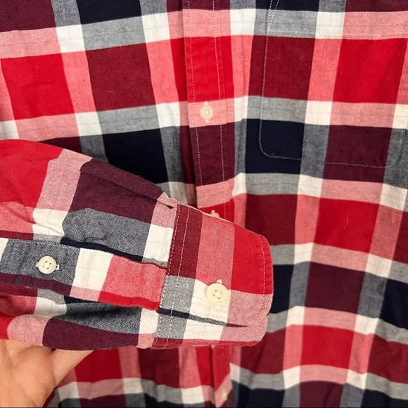 Merona Long Sleeve Plaid Button Down Shirt Men’s Size Medium Red White Blue - Picture 4 of 6